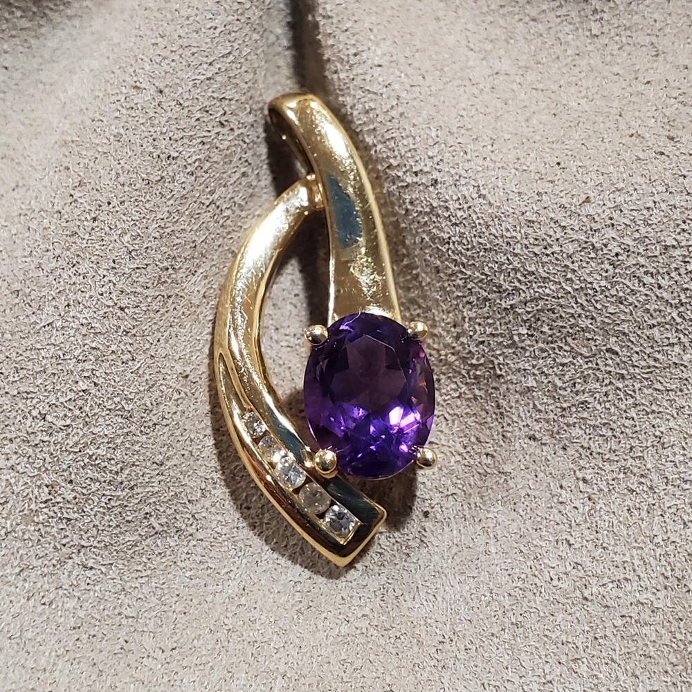 Amythest/Diamond Pendant